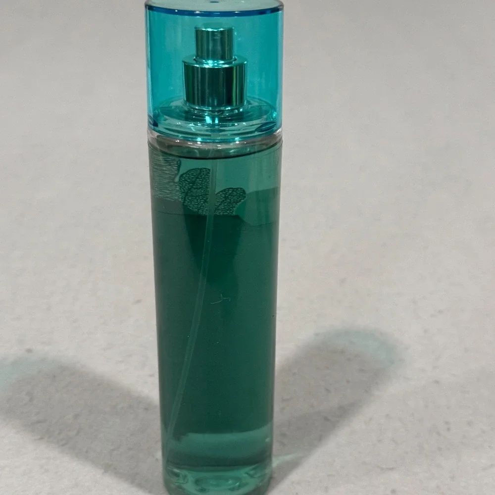 Bath & Body Works Fragrance Mist Women Teal Whipped Vanilla & Spice 8oz Spray